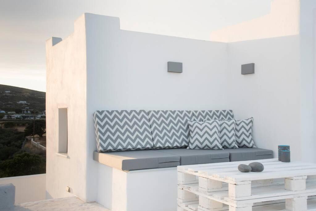 Sunny Studio W.Breathtaking Naxos Views In Isterni Appartamento Isterni  Esterno foto