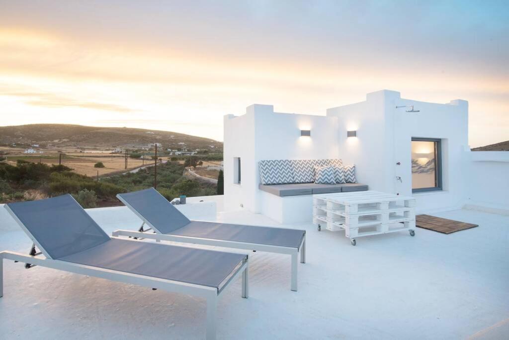Sunny Studio W.Breathtaking Naxos Views In Isterni Appartamento Isterni  Esterno foto