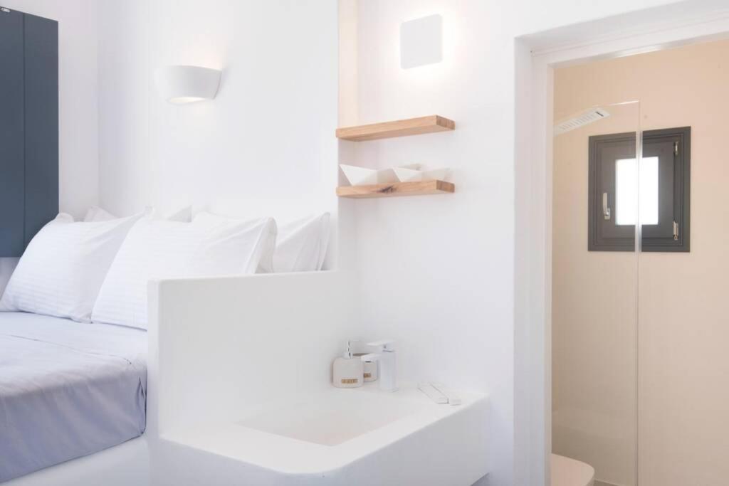 Sunny Studio W.Breathtaking Naxos Views In Isterni Appartamento Isterni  Esterno foto