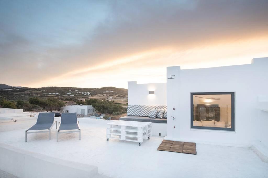 Sunny Studio W.Breathtaking Naxos Views In Isterni Appartamento Isterni  Esterno foto